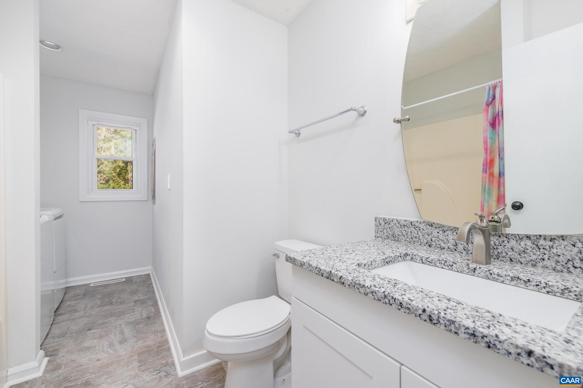 LAKE MONTICELLO - Residential