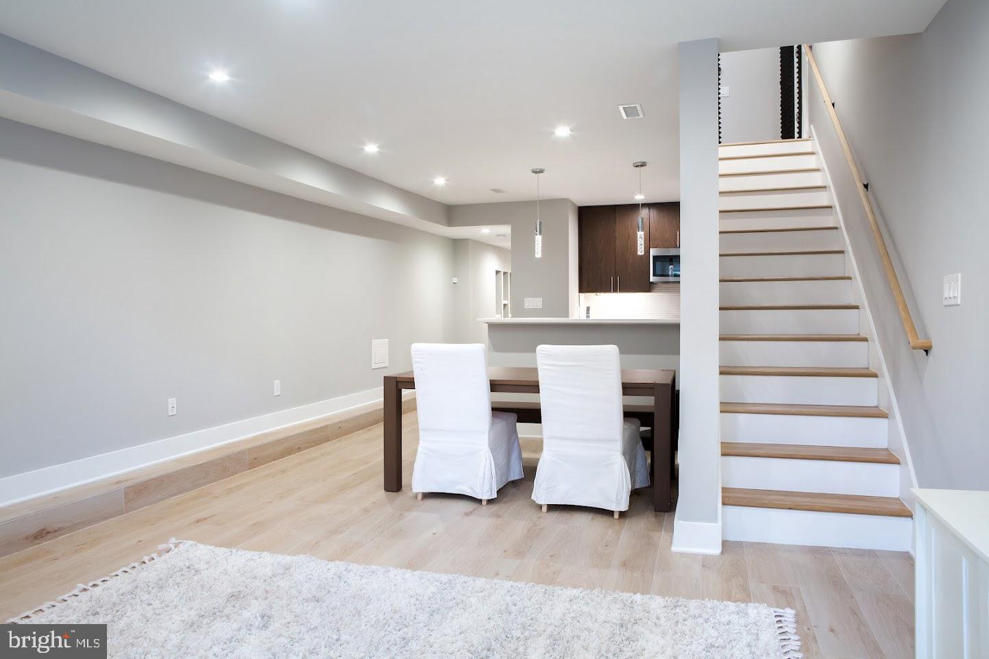 720 E CAPITOL STREET NE LOWER LEVEL