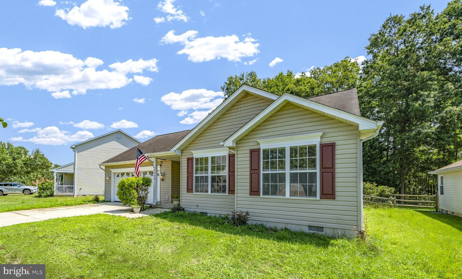 DORCHESTER - ST. CHARLES - Residential