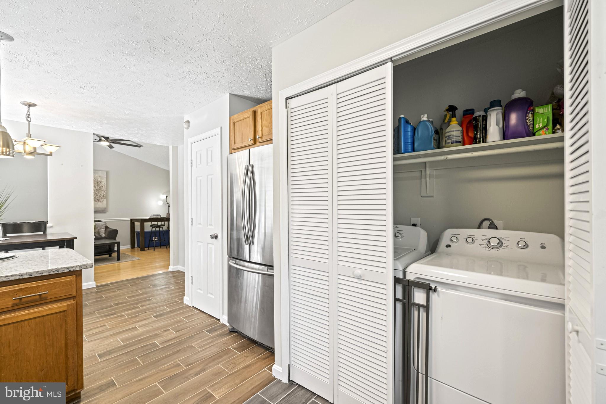 DORCHESTER - ST. CHARLES - Residential