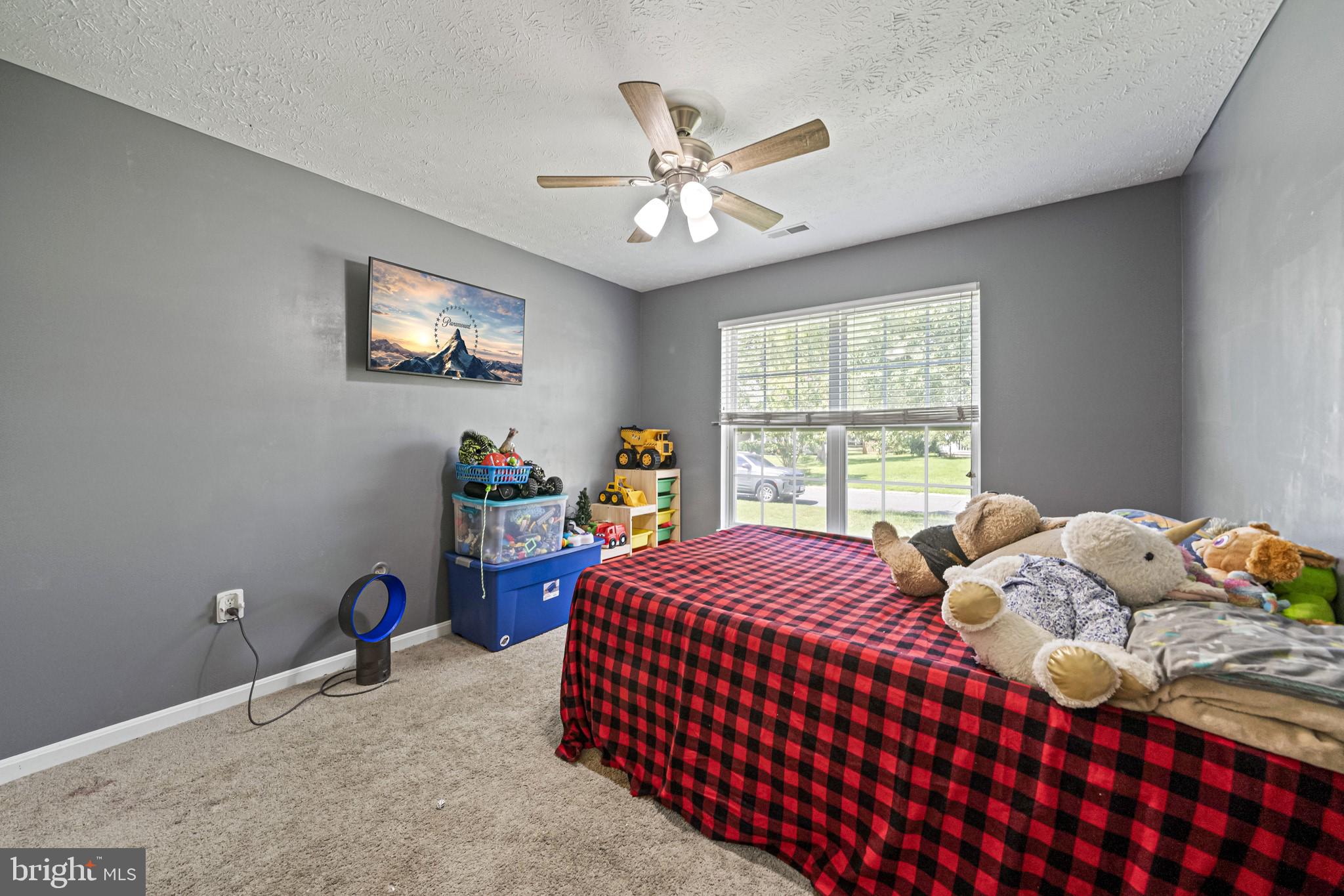 DORCHESTER - ST. CHARLES - Residential