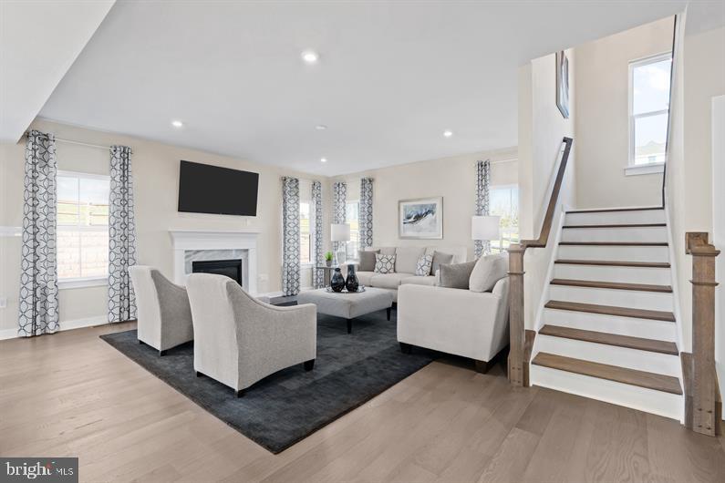 CHURCH HILL HUNT - Residential