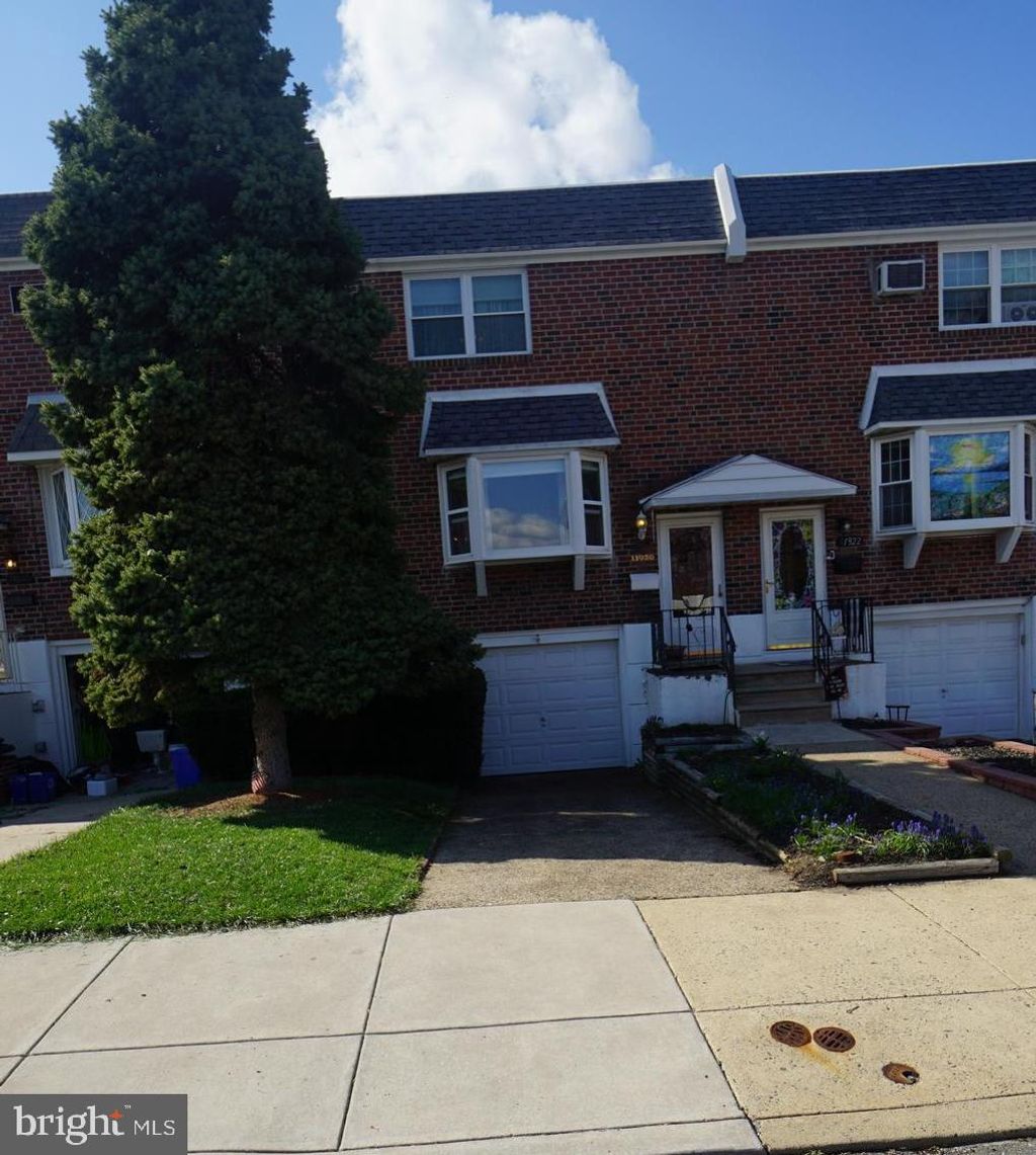 Photo of 11920 Templeton Drive, PHILADELPHIA, PA 19154 (MLS # PAPH2604290)