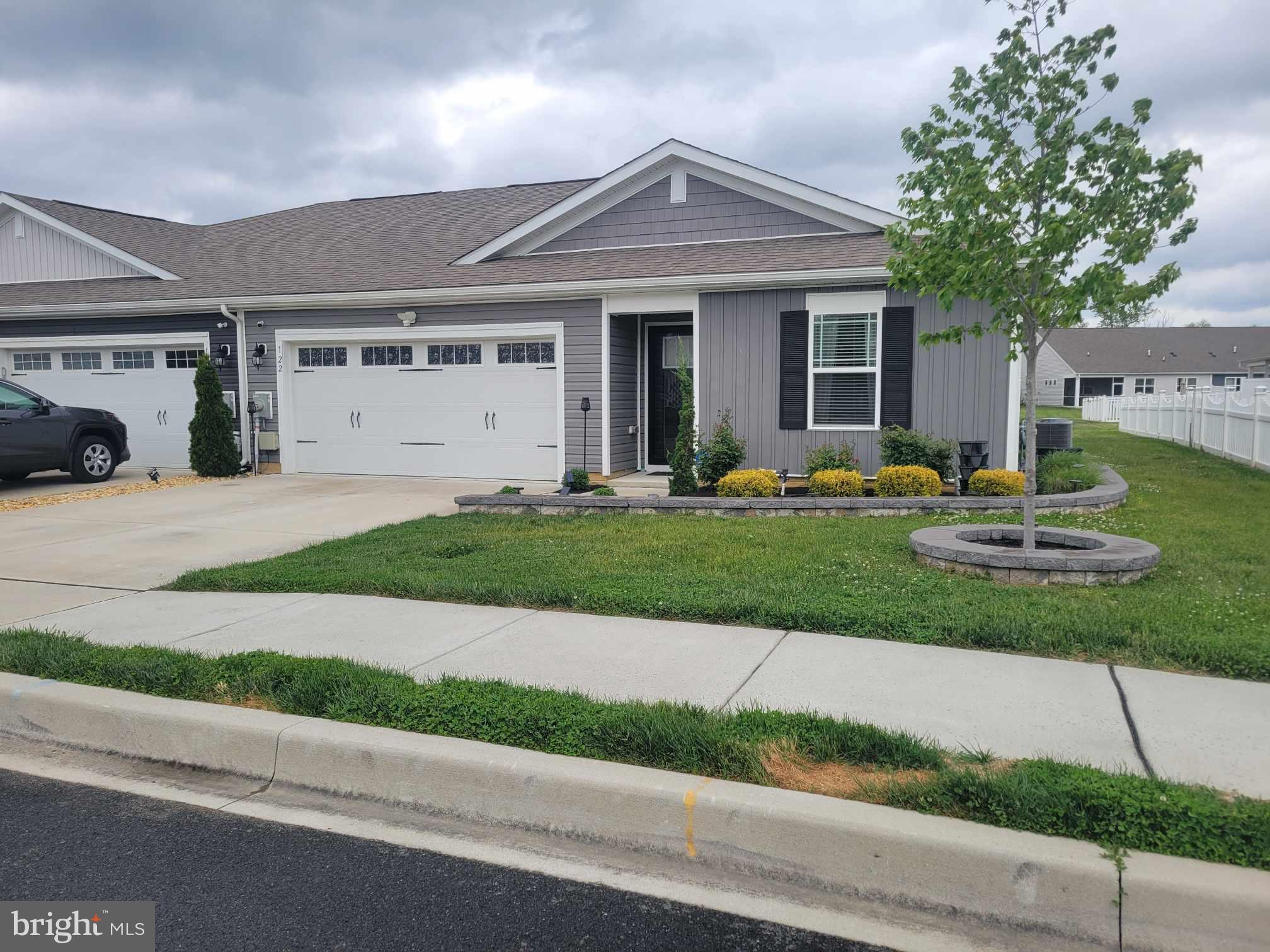 122 SEDMONT CIRCLE