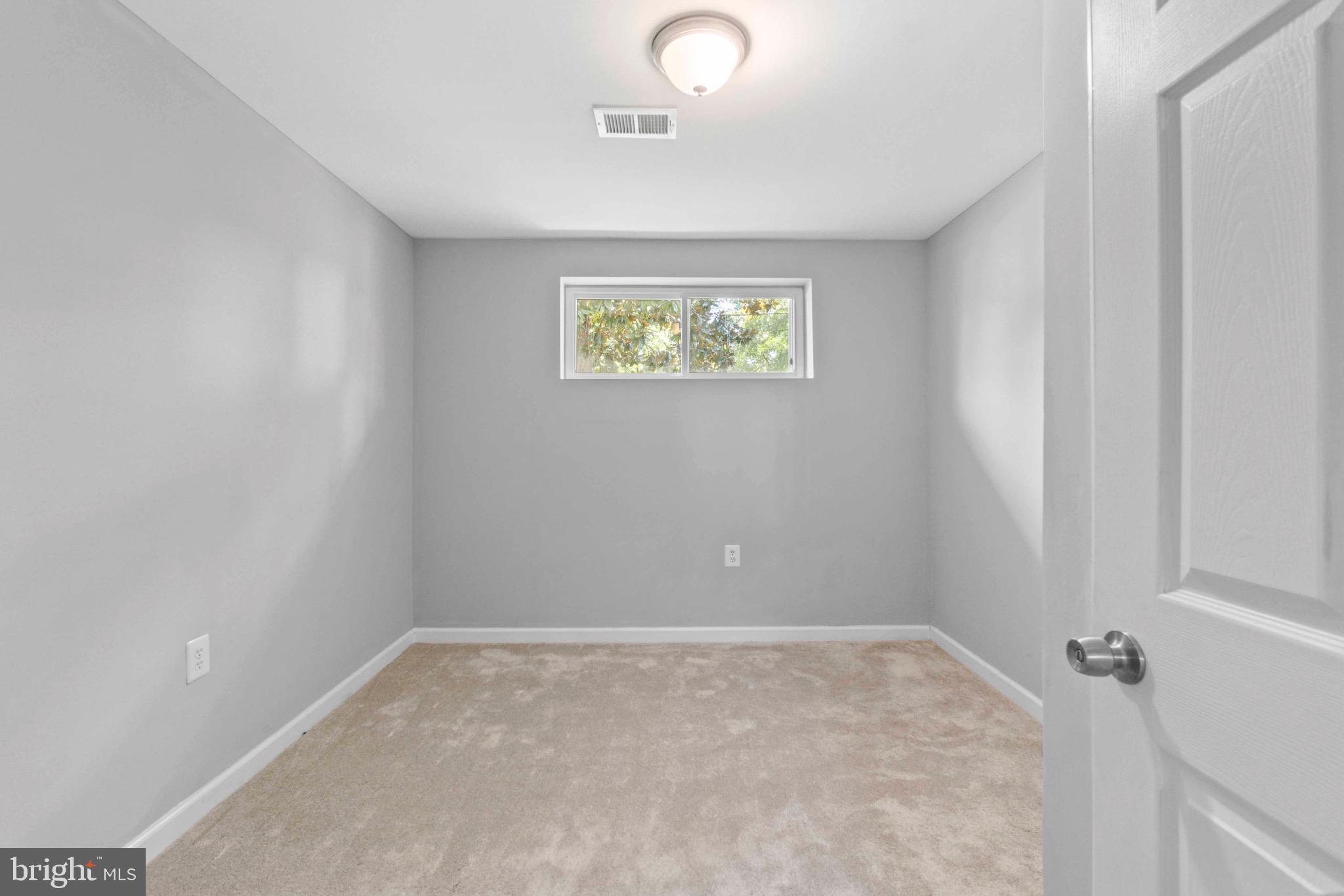 DIANNA WOODS - Residential