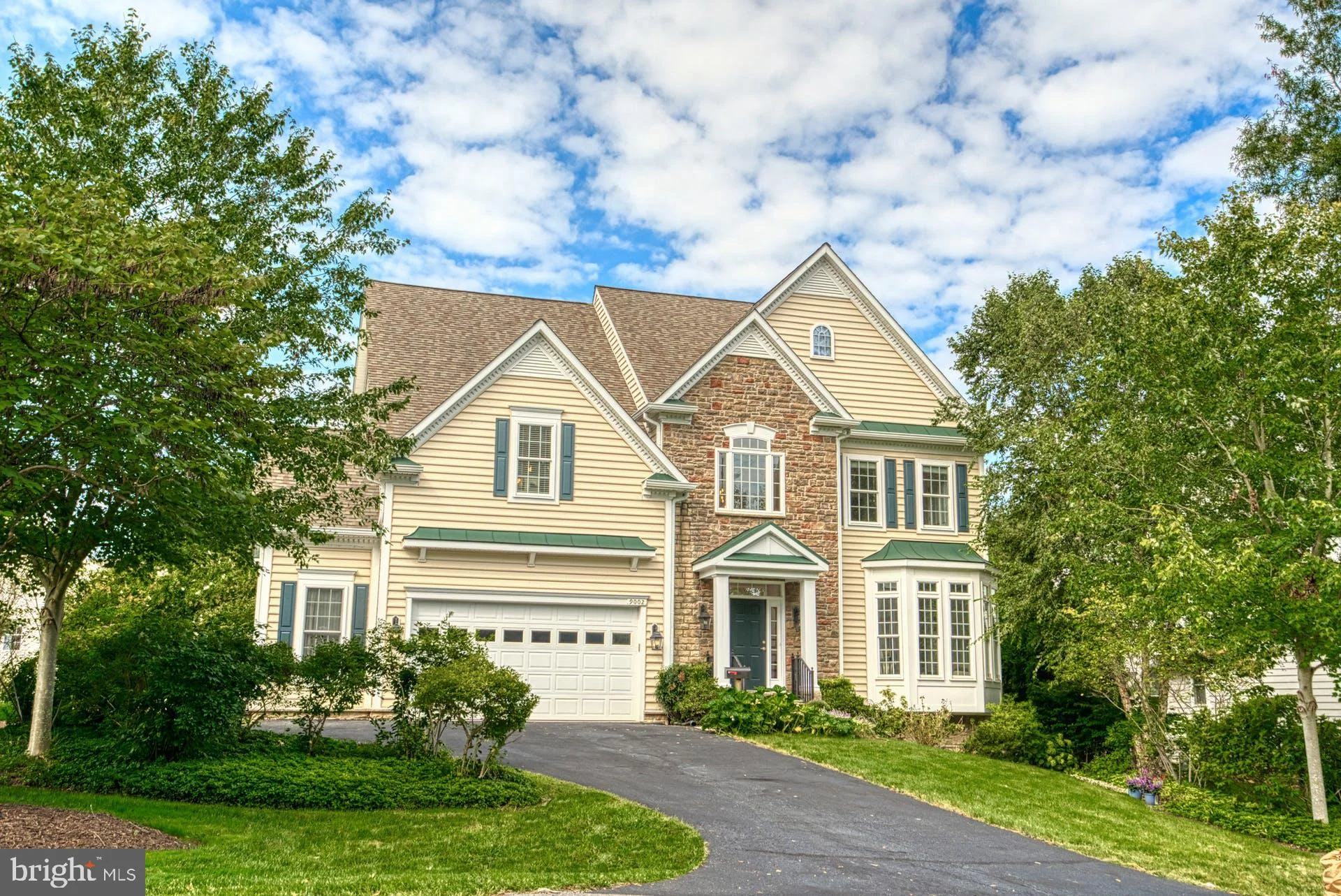 9002 Vernon View Drive, Alexandria, VA 22308