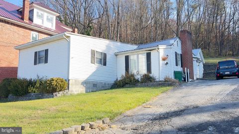 880 MARYLAND AVENUE CUMBERLAND MD 21502