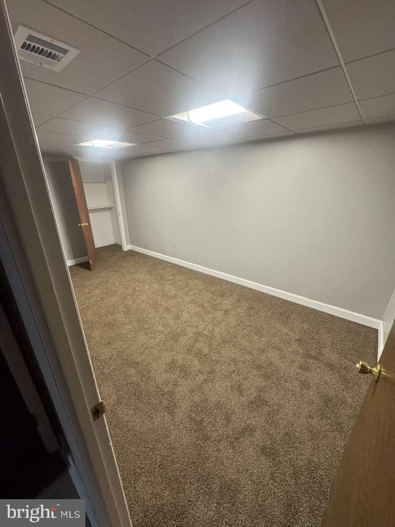 CLINTON - Residential Lease