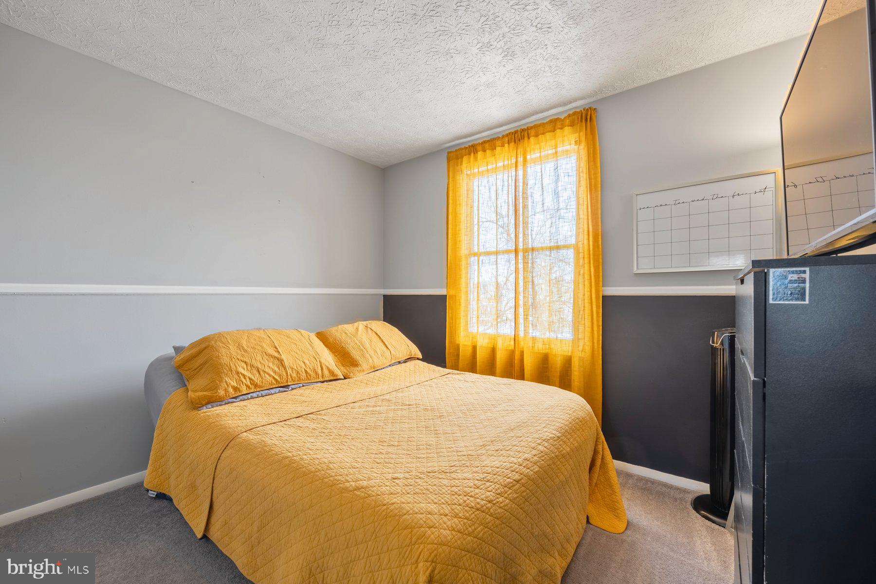 TWELVE TREES - Residential