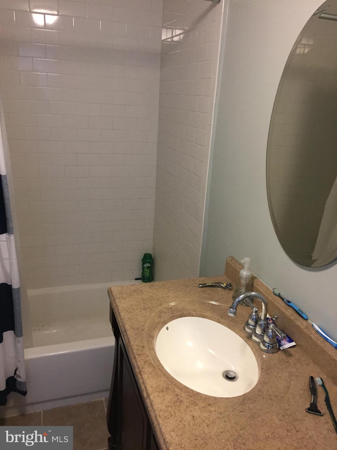 MANAYUNK - Residential Lease