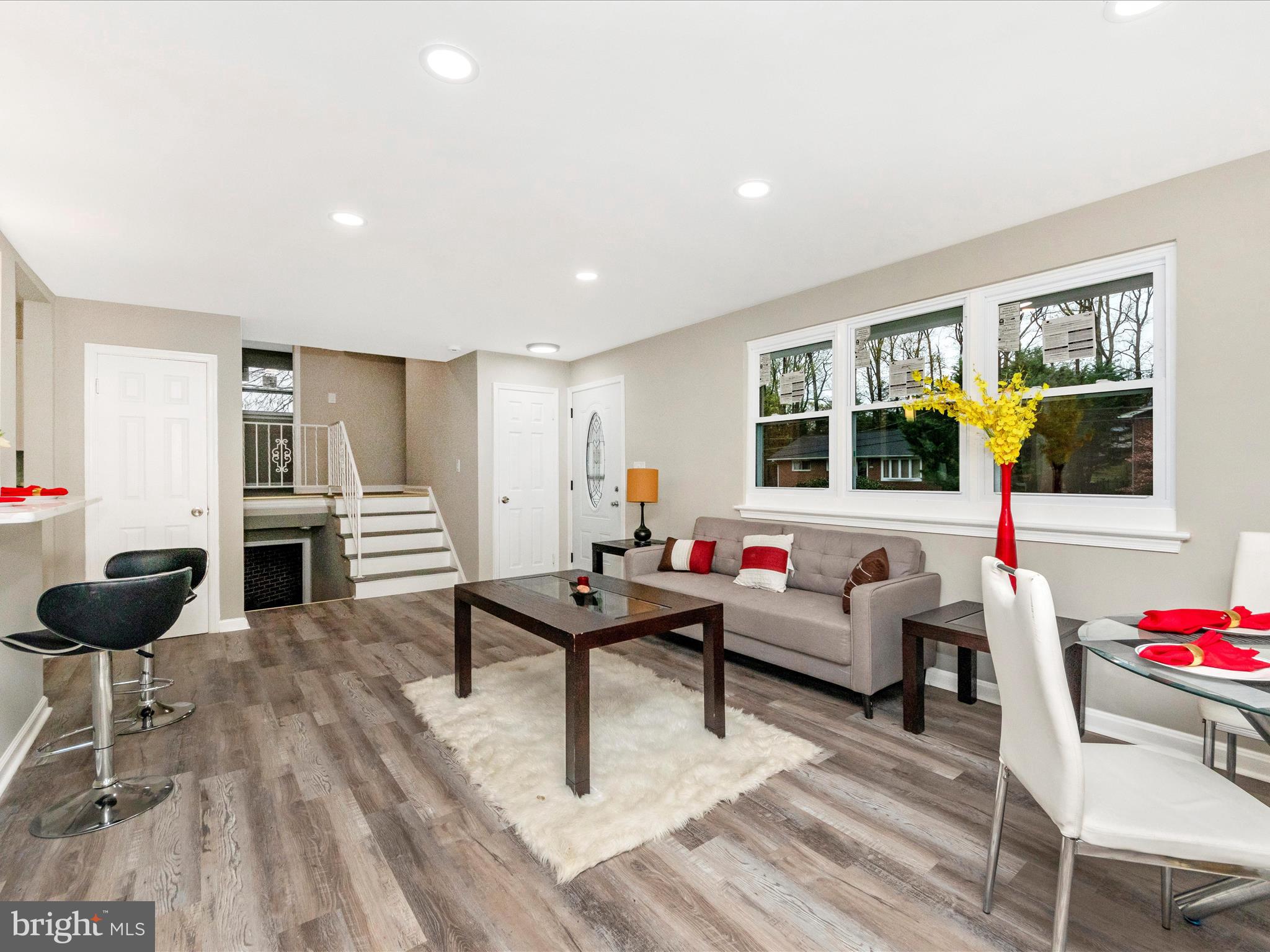 10403 GLENMORE DRIVE