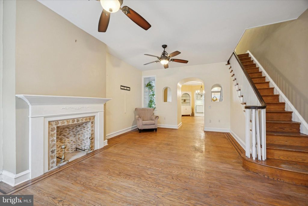 Photo of 1605 S 8th Street, PHILADELPHIA, PA 19148 (MLS # PAPH2570204)