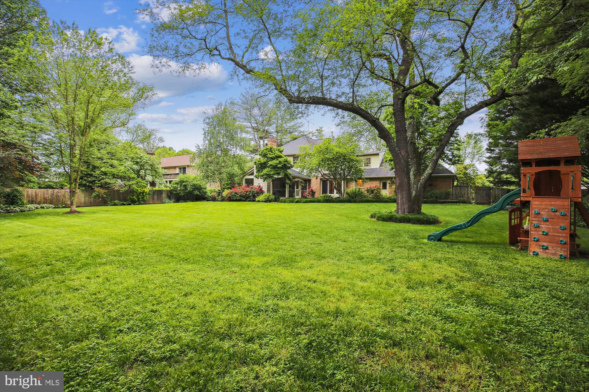 GLEN MILL VILLAGE - Residential