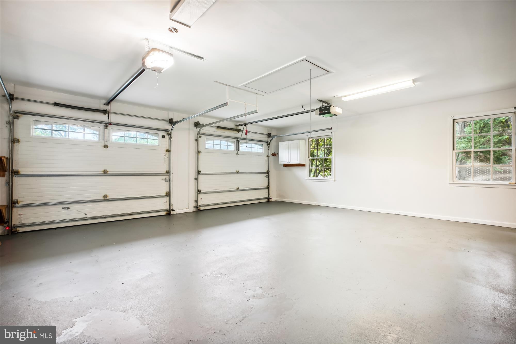 GLEN MILL VILLAGE - Residential