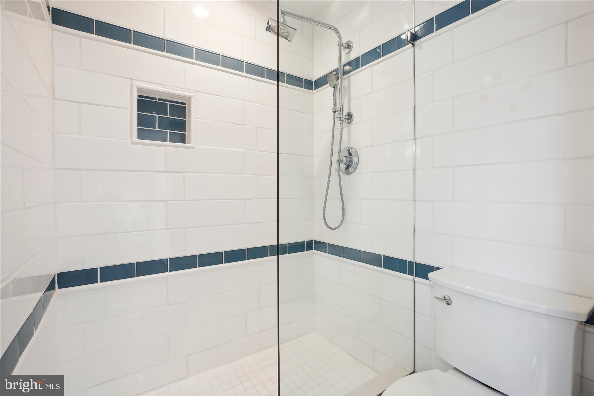 GLEN MILL VILLAGE - Residential