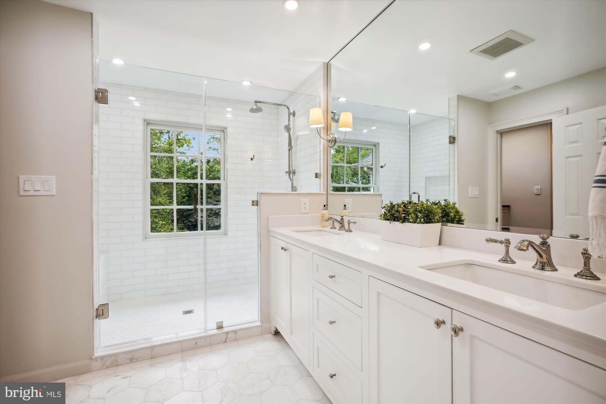 GLEN MILL VILLAGE - Residential