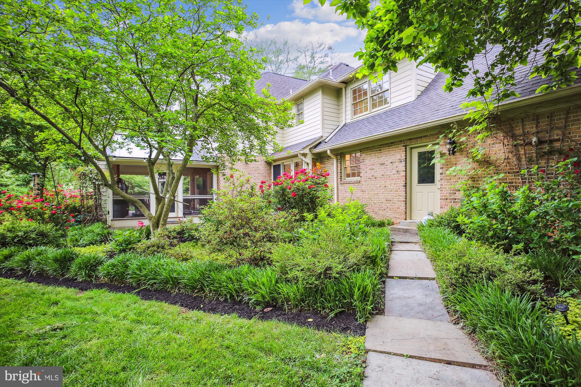 GLEN MILL VILLAGE - Residential