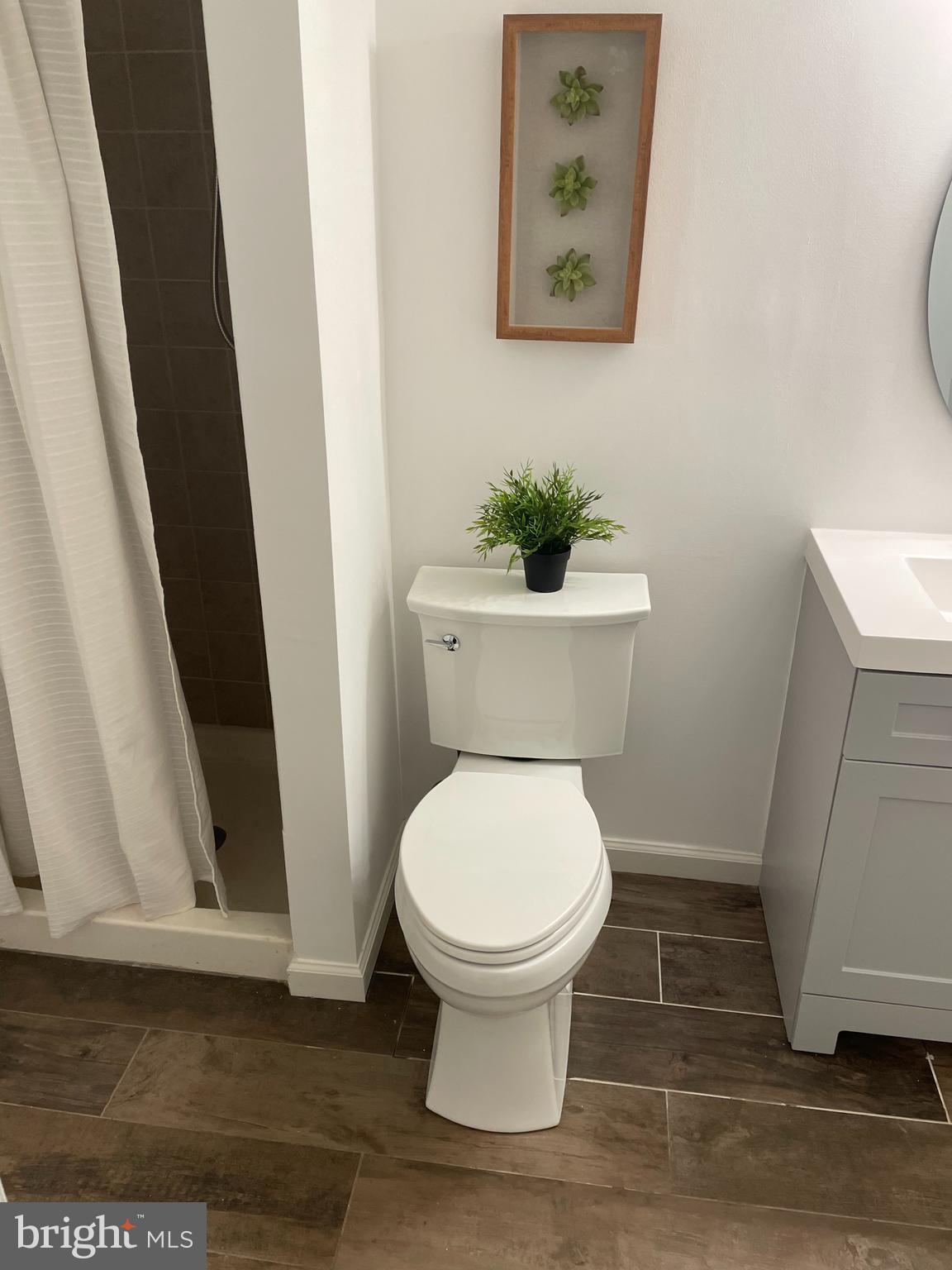 GLEN MILL VILLAGE - Residential