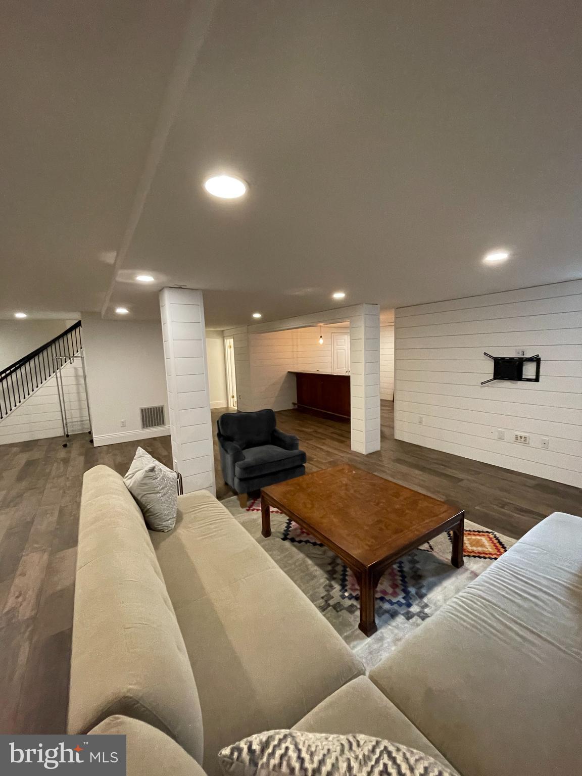 GLEN MILL VILLAGE - Residential