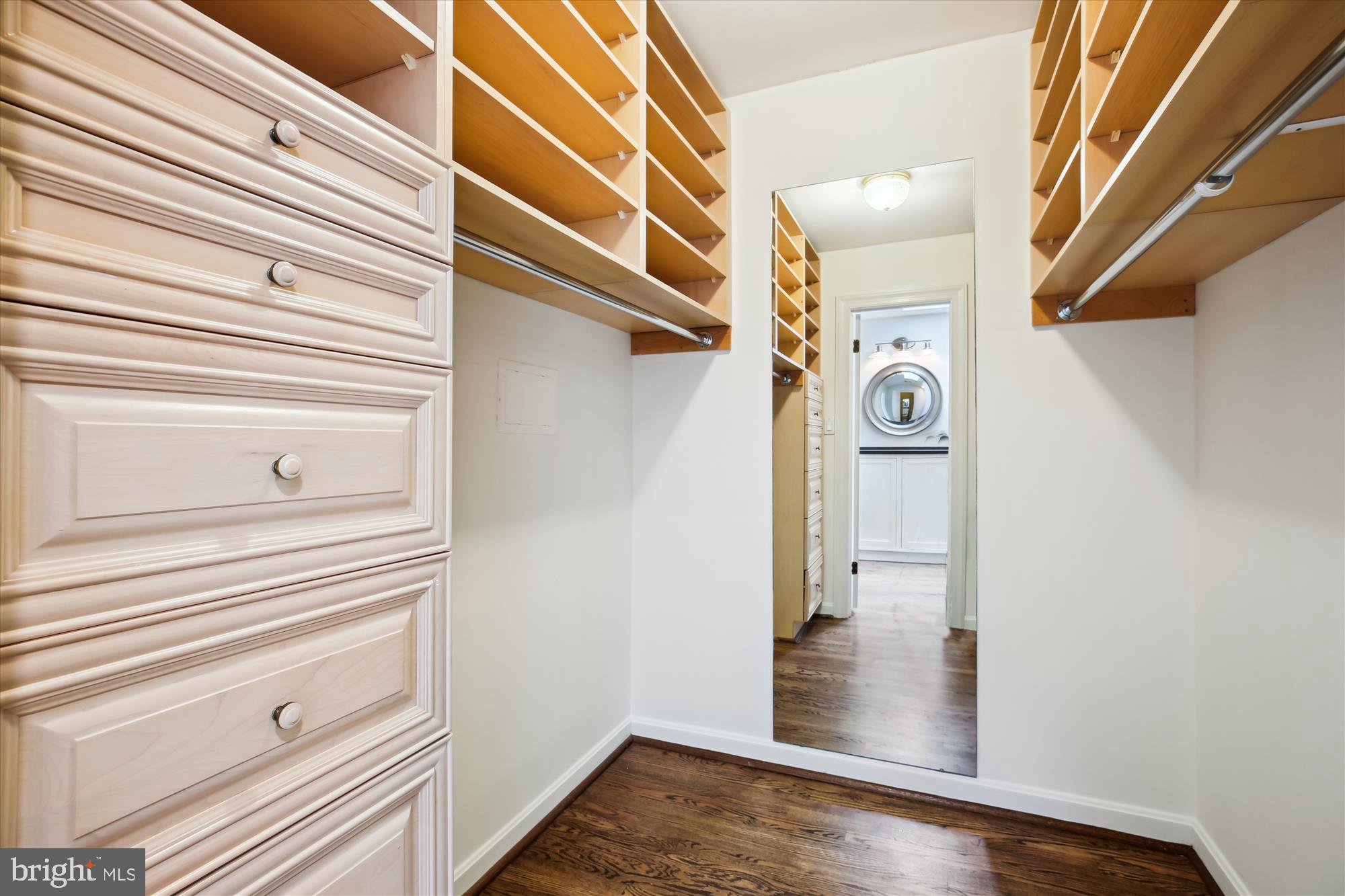 GLEN MILL VILLAGE - Residential