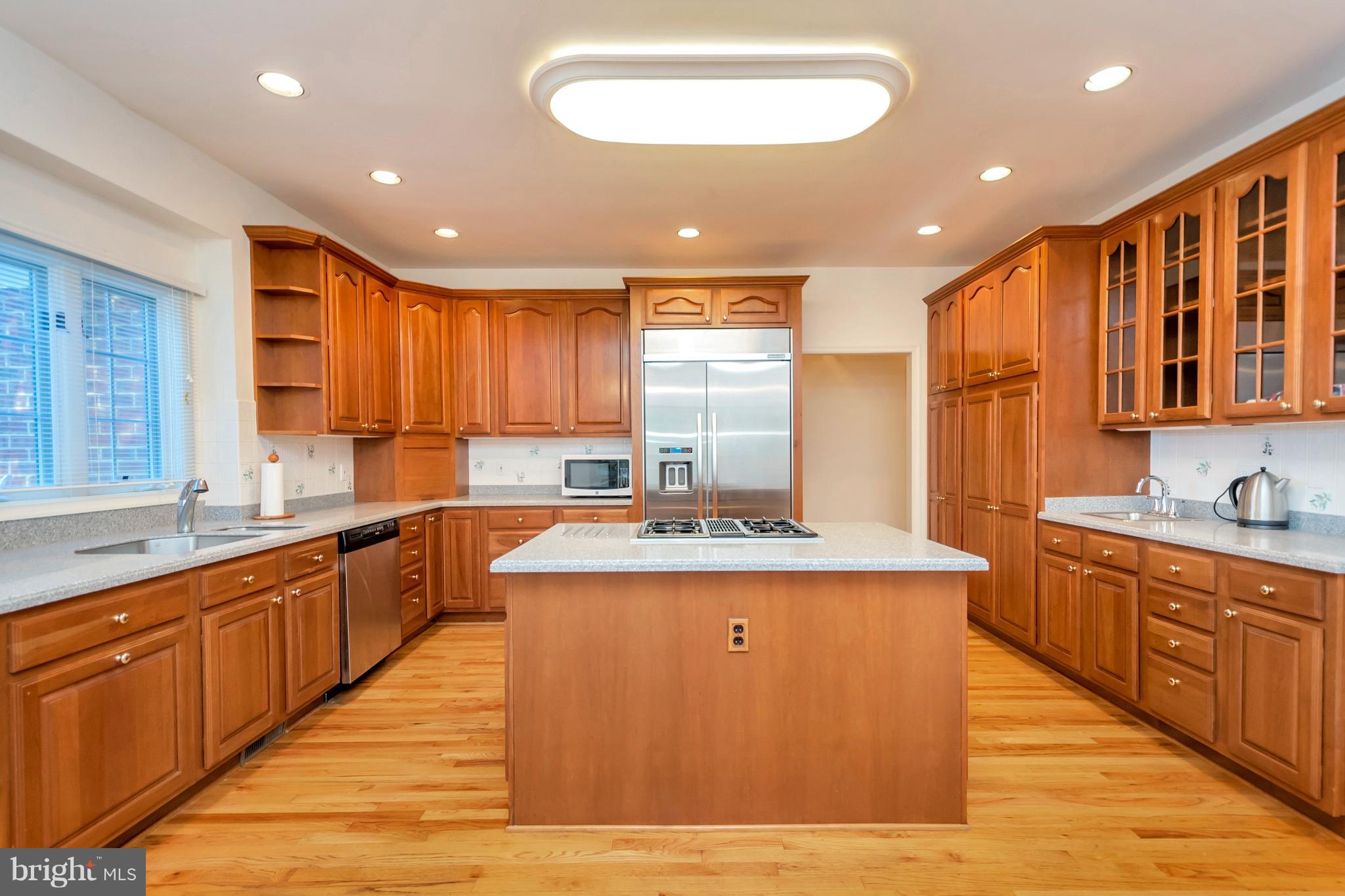 SEVEN LAKES - Residential