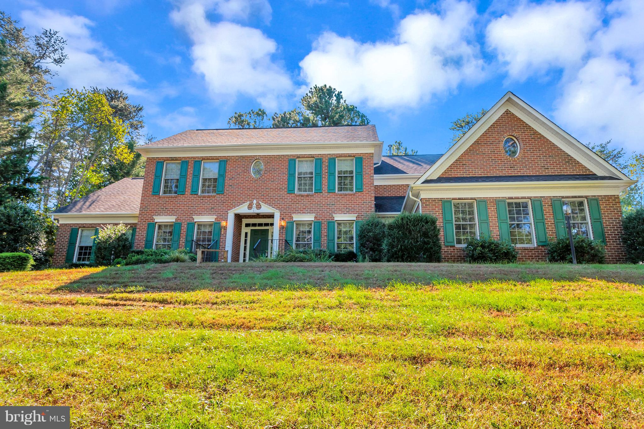 SEVEN LAKES - Residential