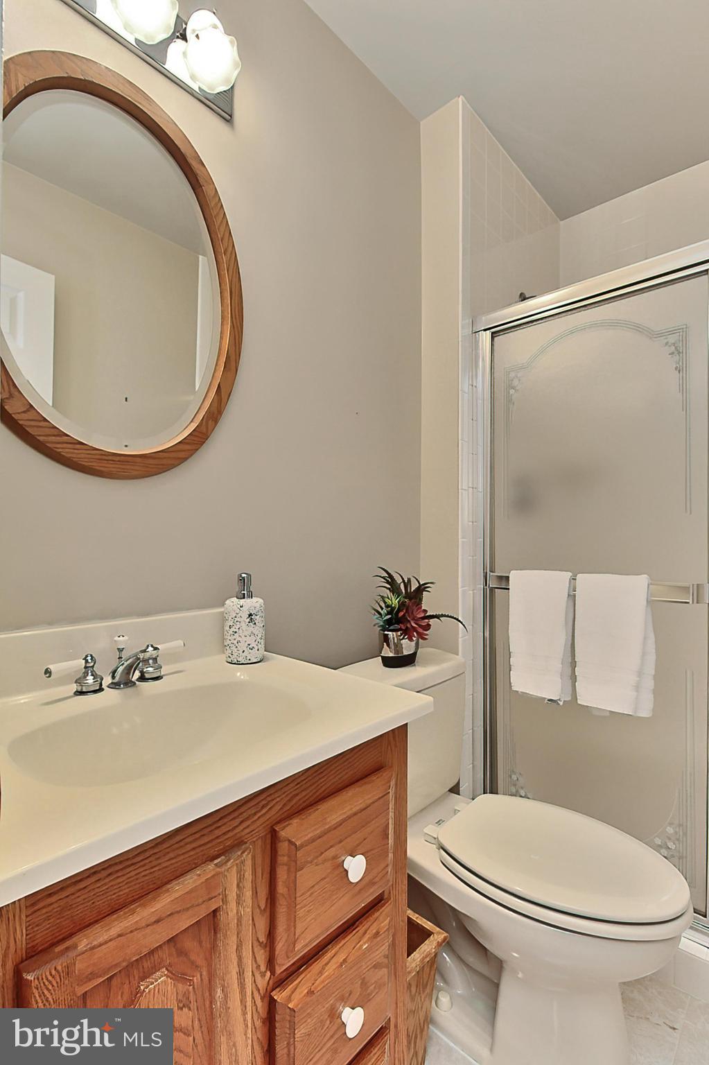 CARDINAL SQUARE - Residential