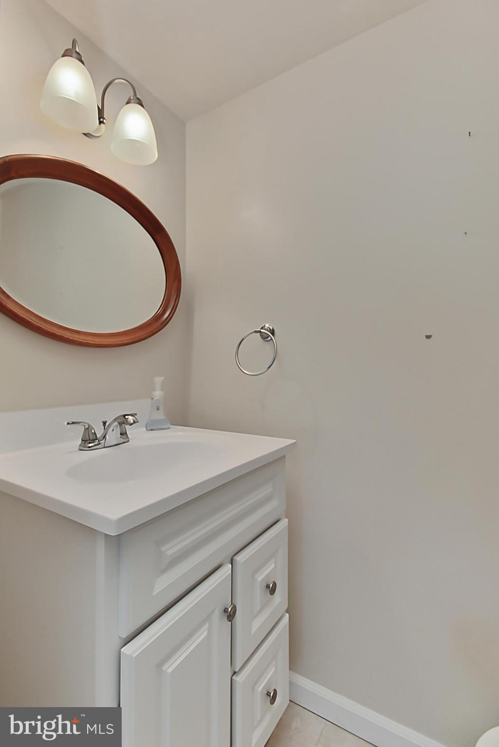 CARDINAL SQUARE - Residential