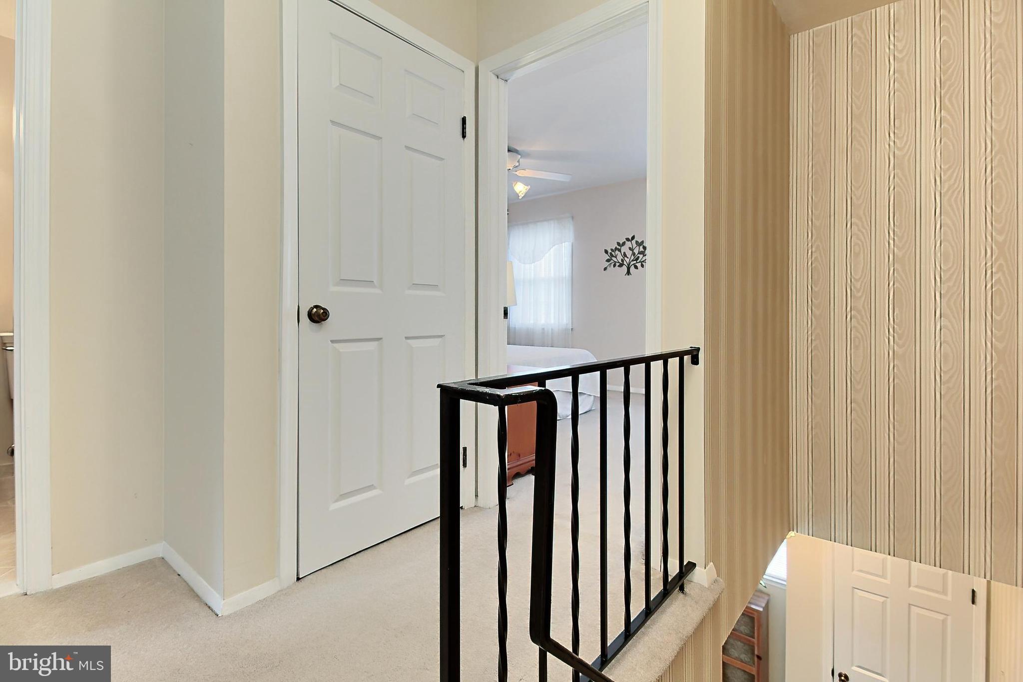 CARDINAL SQUARE - Residential