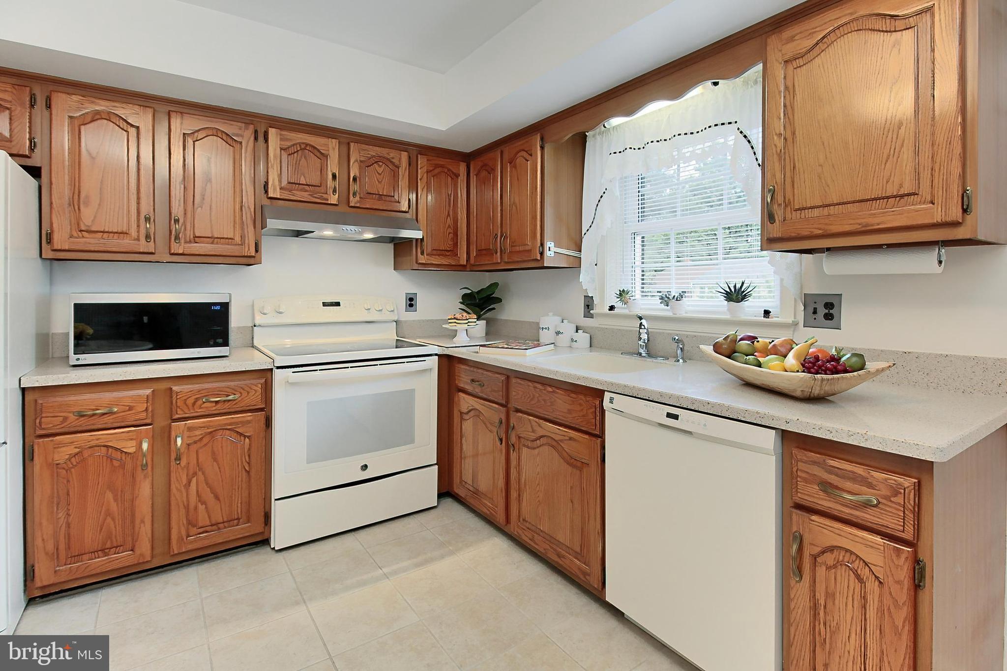 CARDINAL SQUARE - Residential