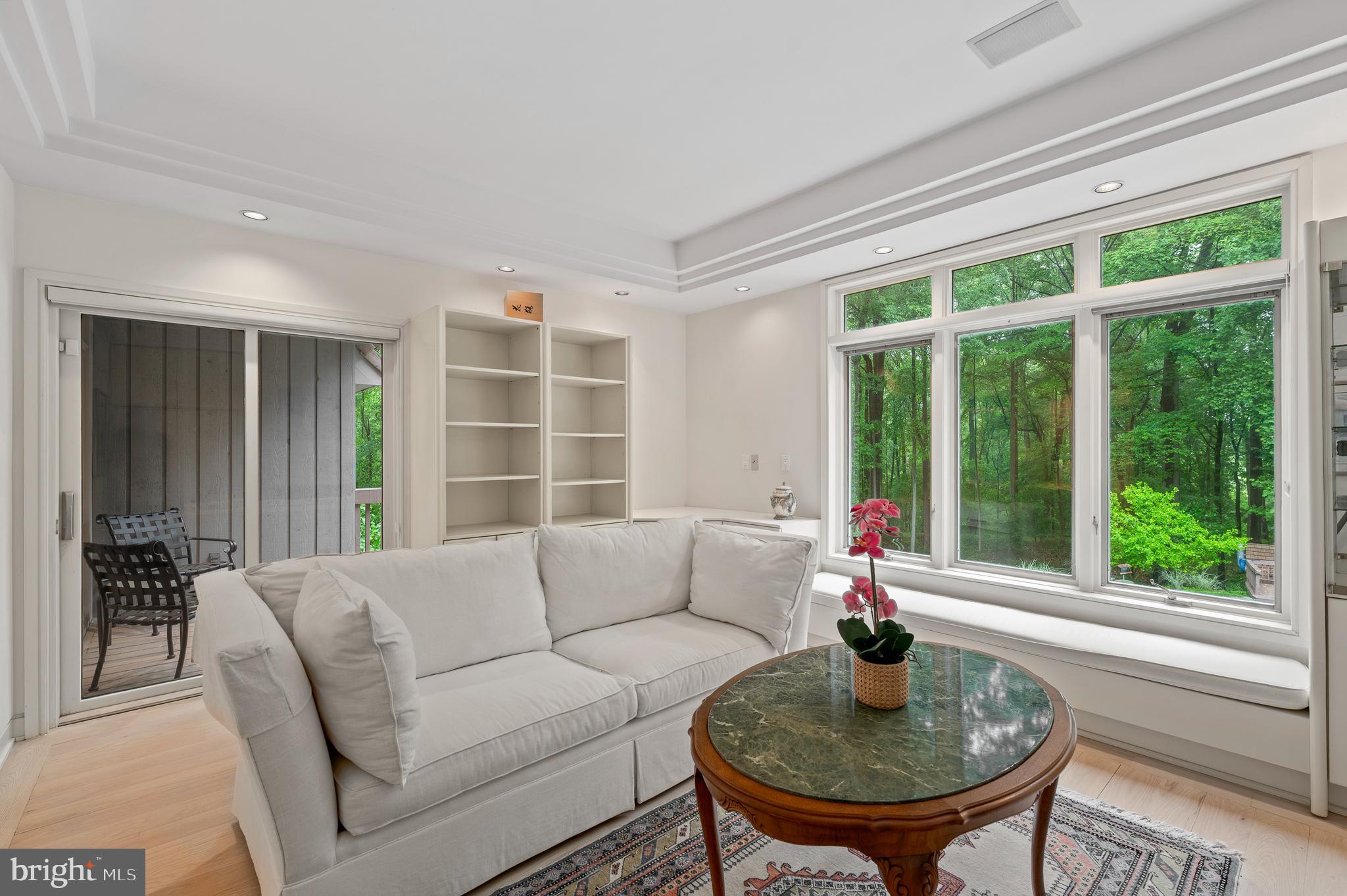 RADNOR HUNT - Residential