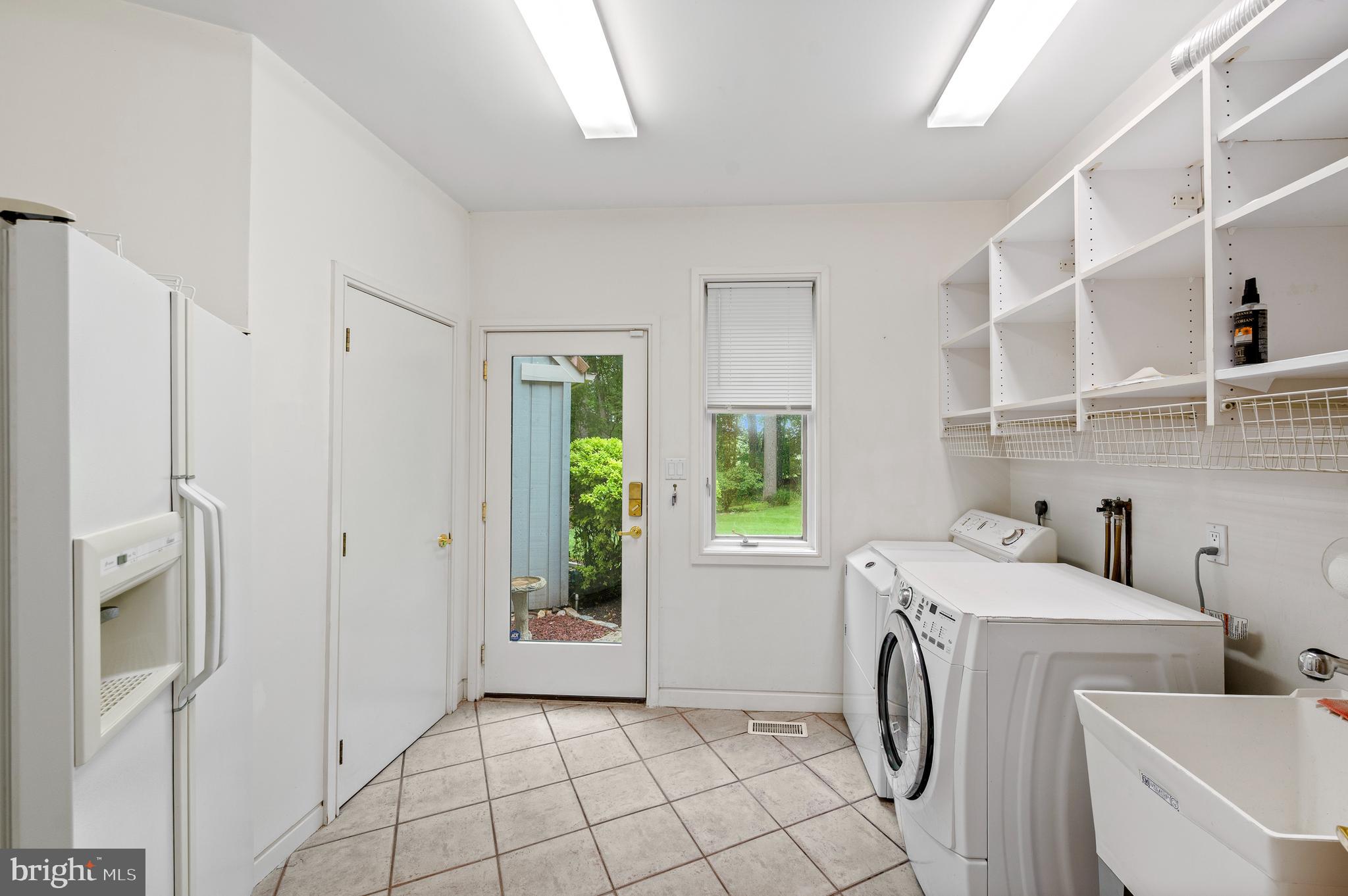 RADNOR HUNT - Residential