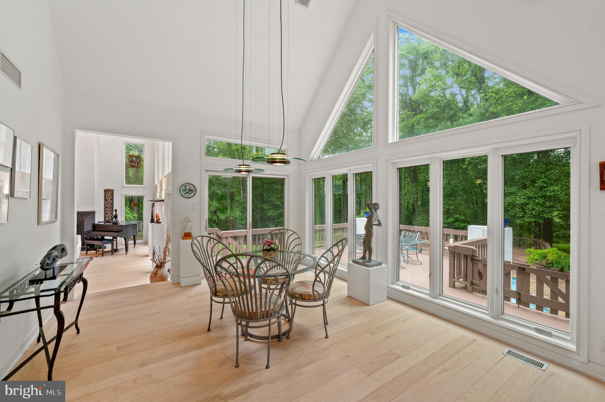 RADNOR HUNT - Residential