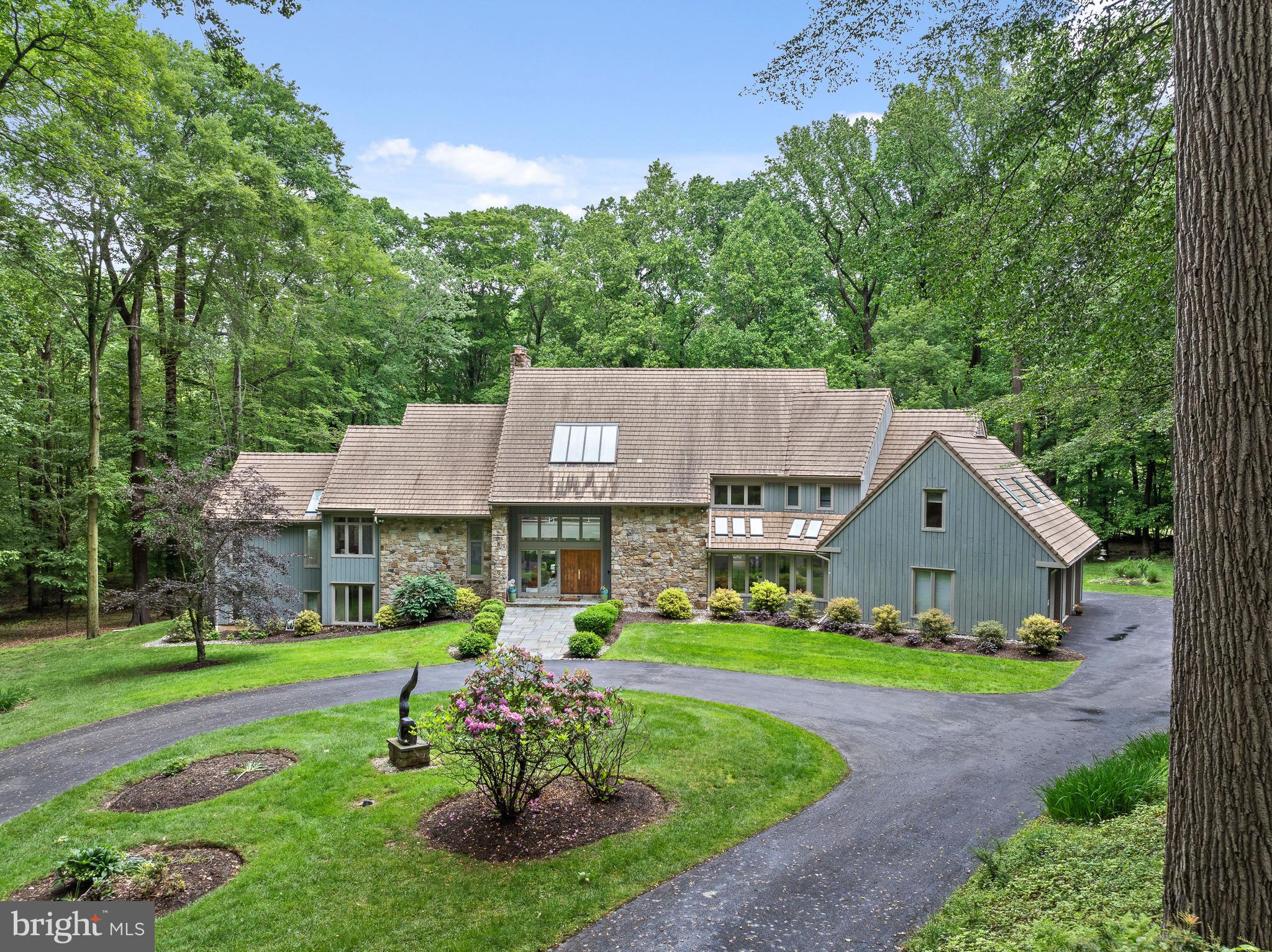RADNOR HUNT - Residential