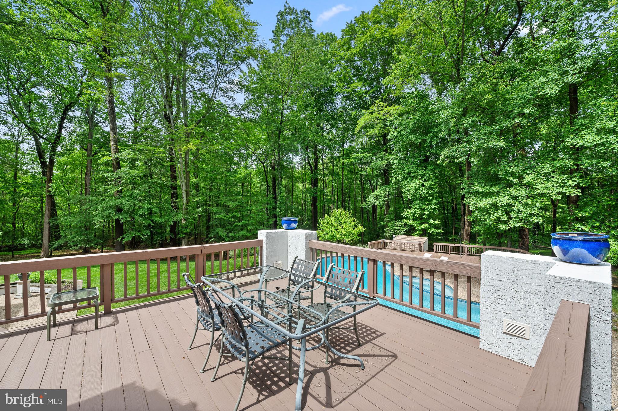 RADNOR HUNT - Residential