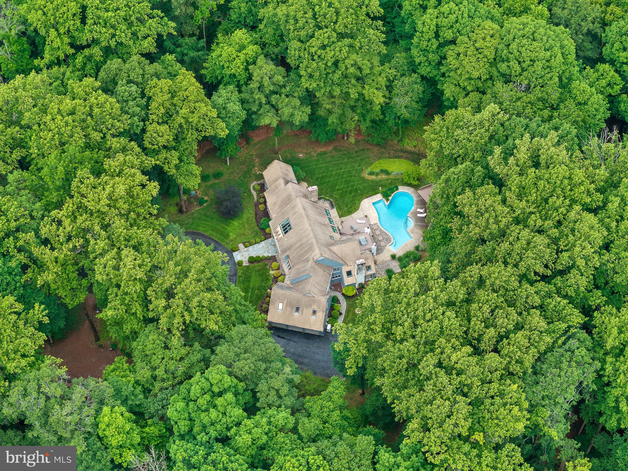 RADNOR HUNT - Residential