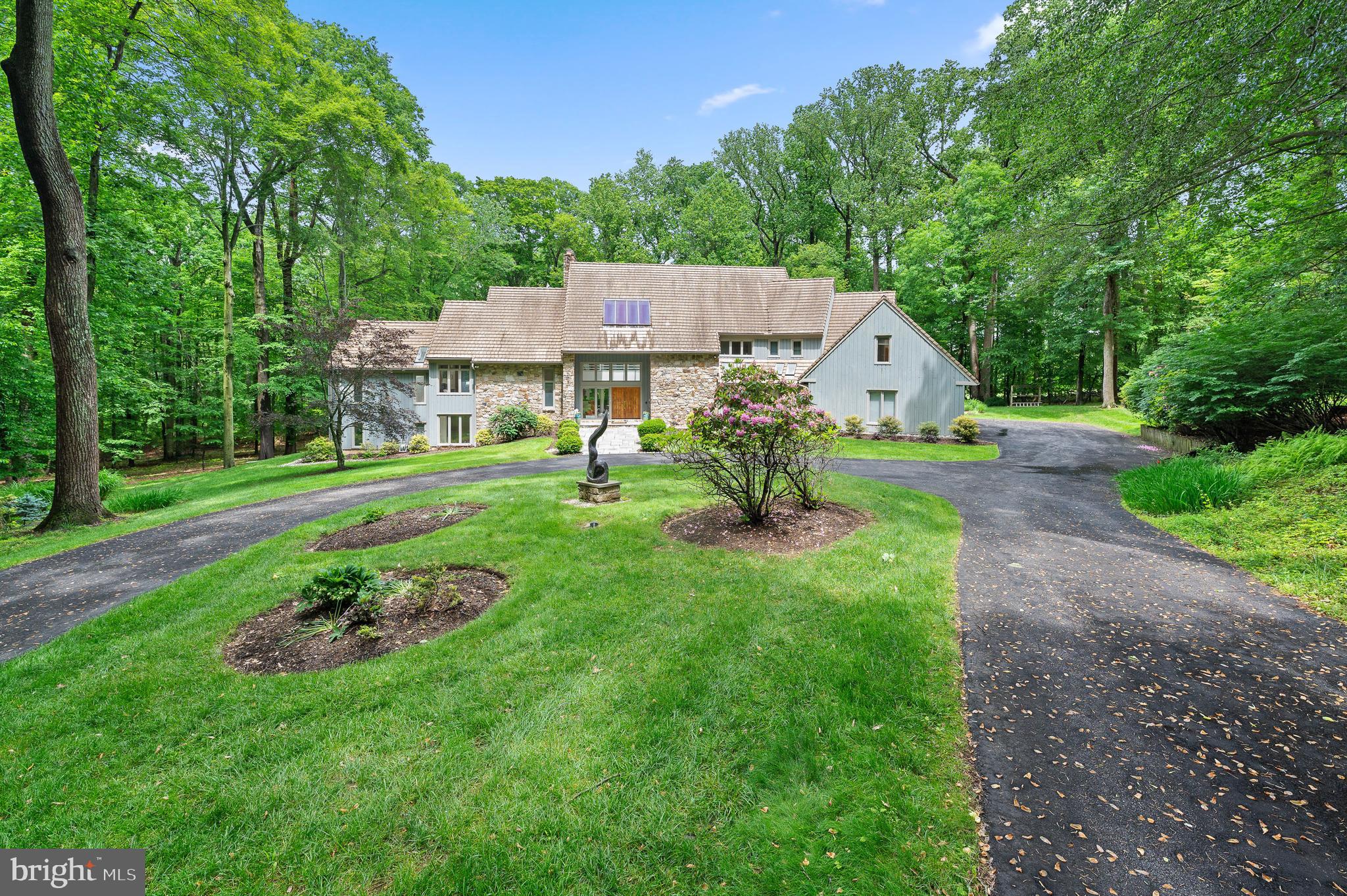RADNOR HUNT - Residential
