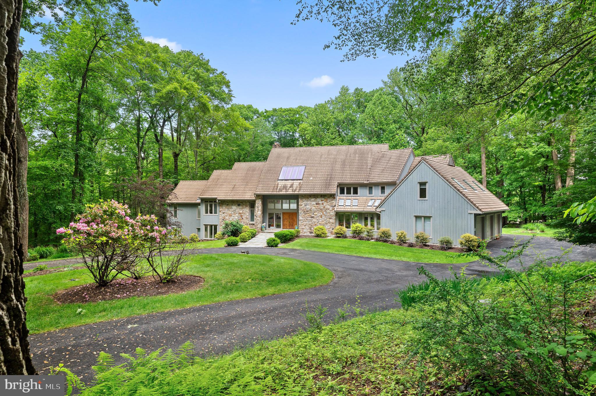 RADNOR HUNT - Residential