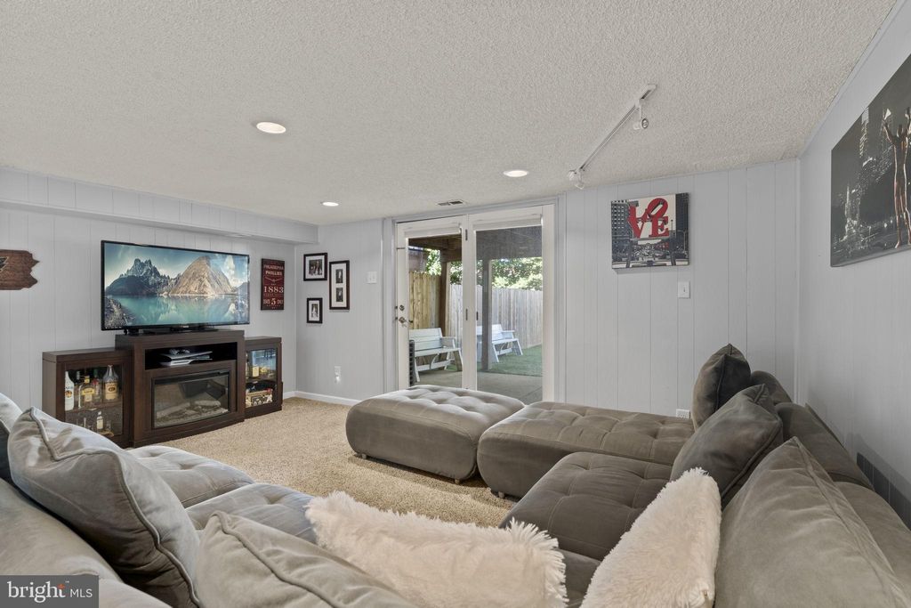 Photo of 3581 Nottingham Lane, PHILADELPHIA, PA 19114 (MLS # PAPH2551462)