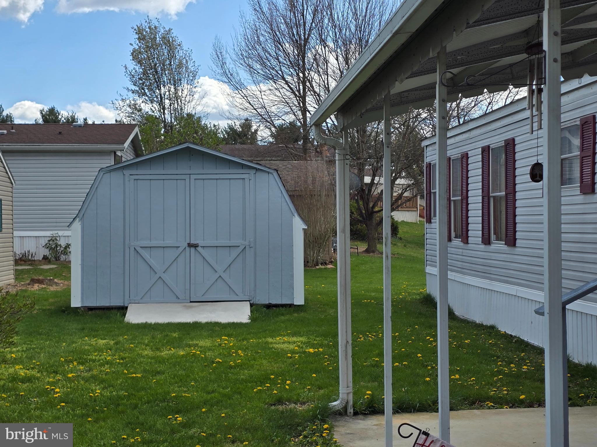 COLONIAL ESTATES MOBILE HOME PARK - Residential