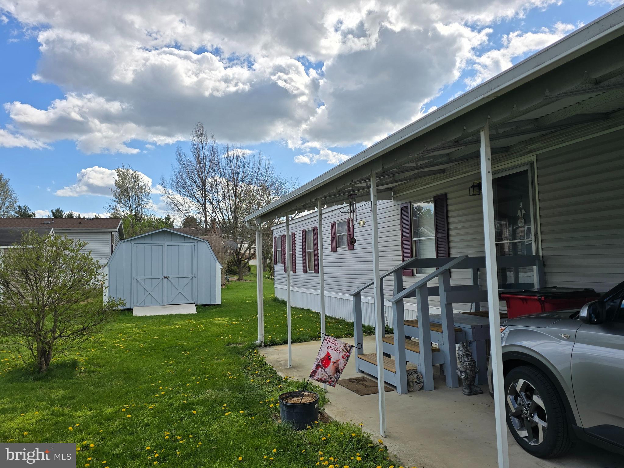 COLONIAL ESTATES MOBILE HOME PARK - Residential