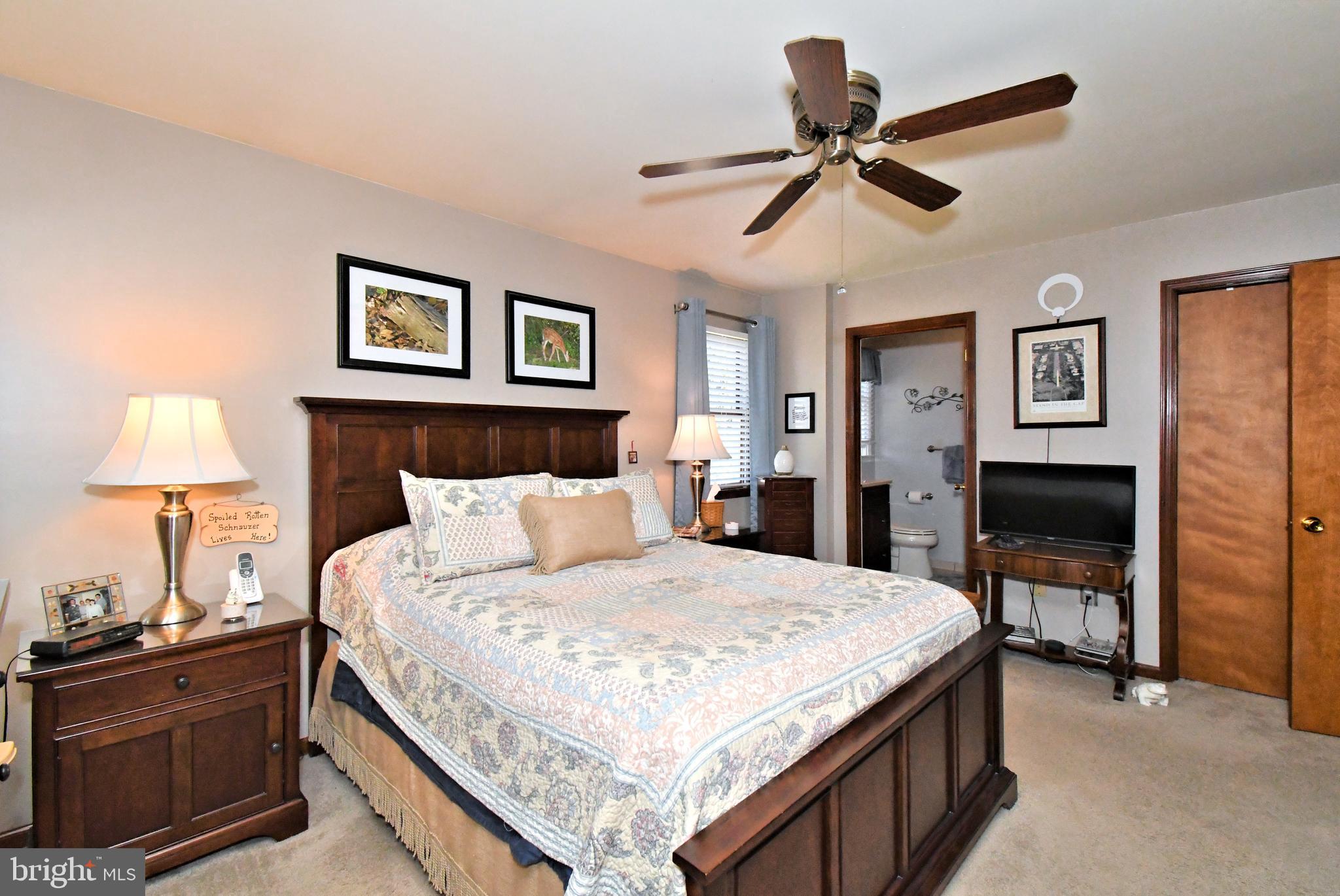 PENNFIELD MANOR - Residential