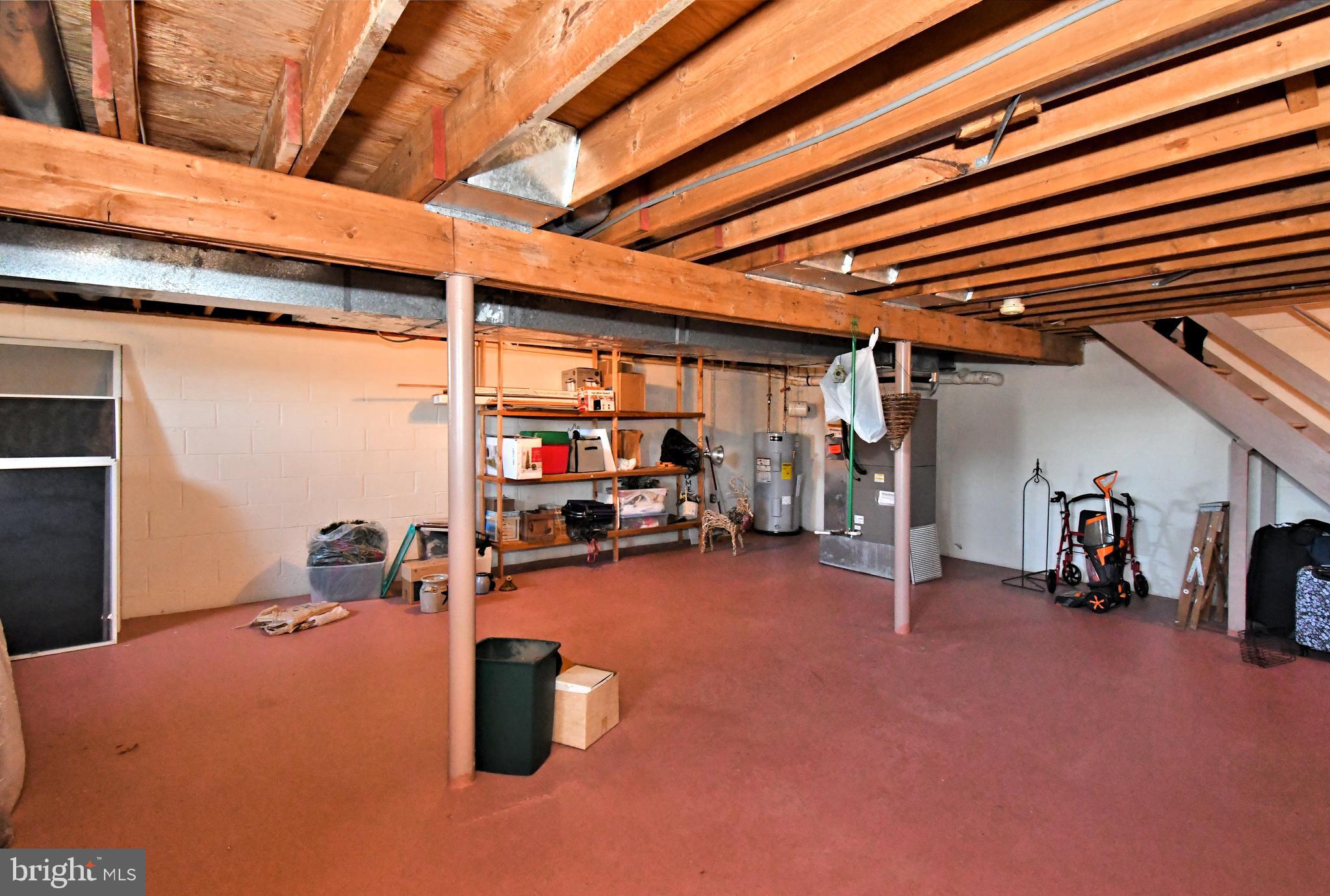 PENNFIELD MANOR - Residential