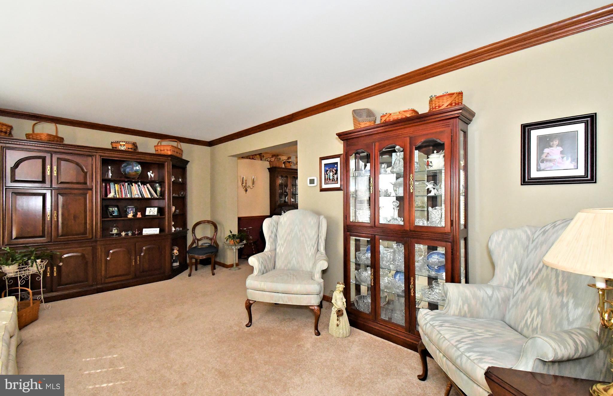 PENNFIELD MANOR - Residential