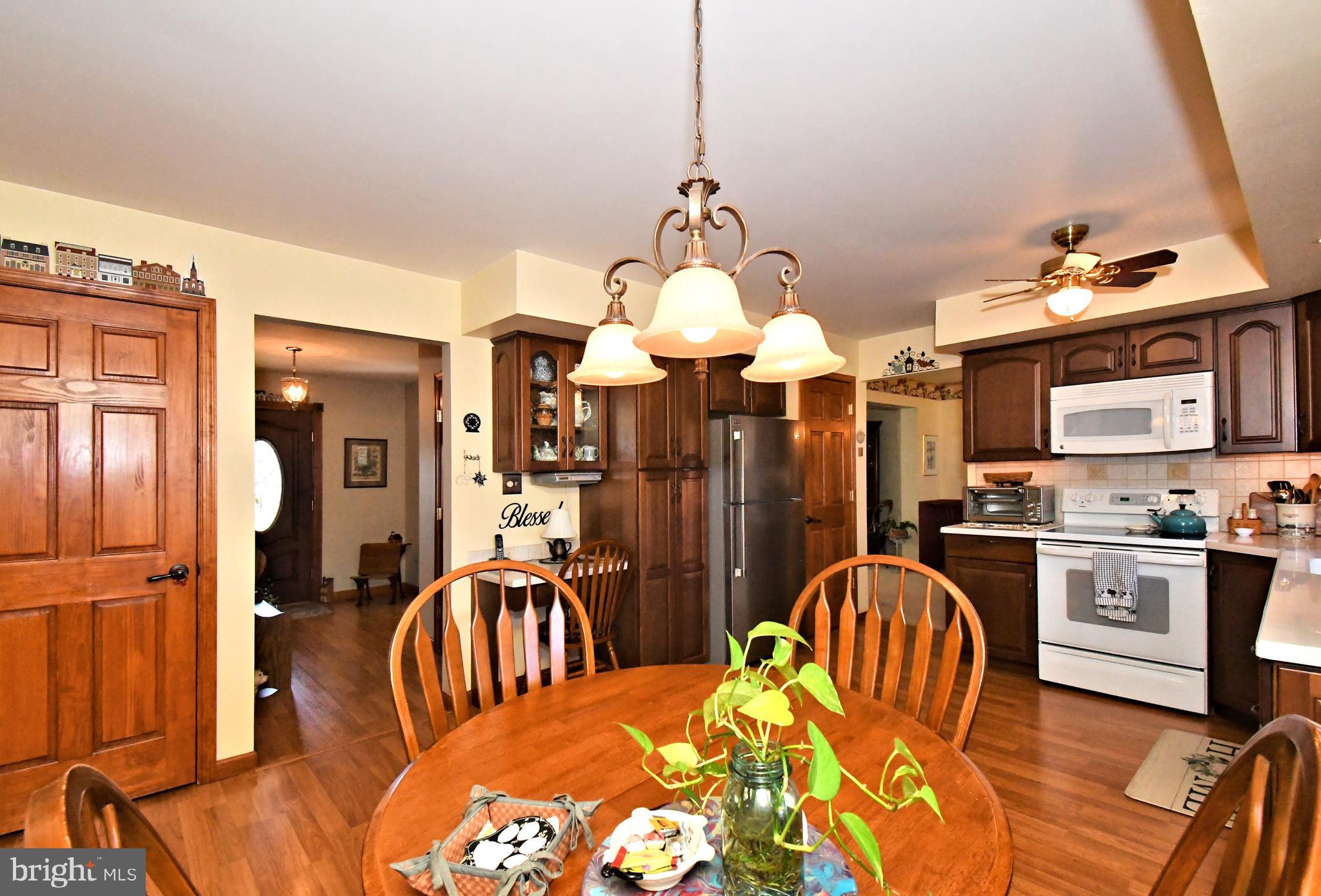 PENNFIELD MANOR - Residential