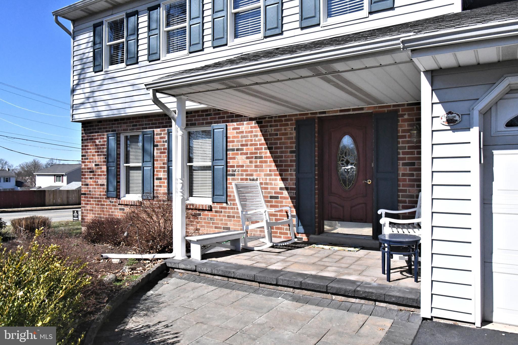 PENNFIELD MANOR - Residential