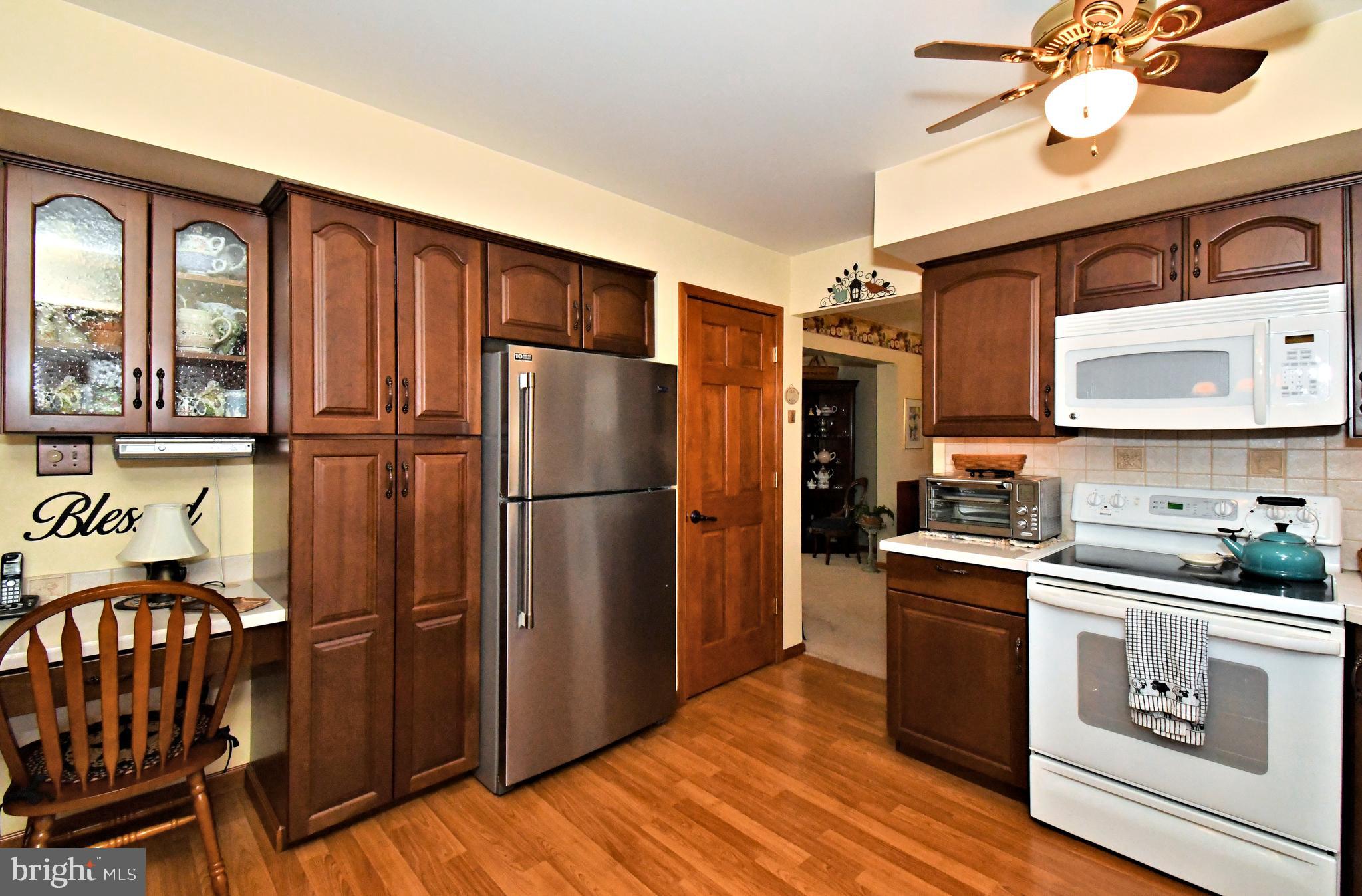 PENNFIELD MANOR - Residential