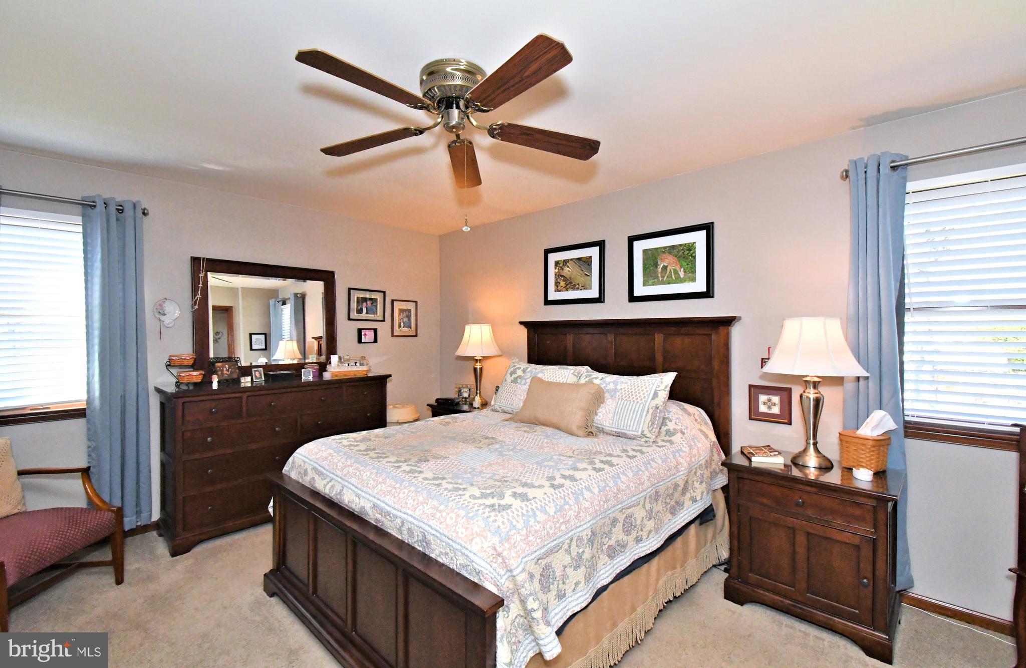 PENNFIELD MANOR - Residential