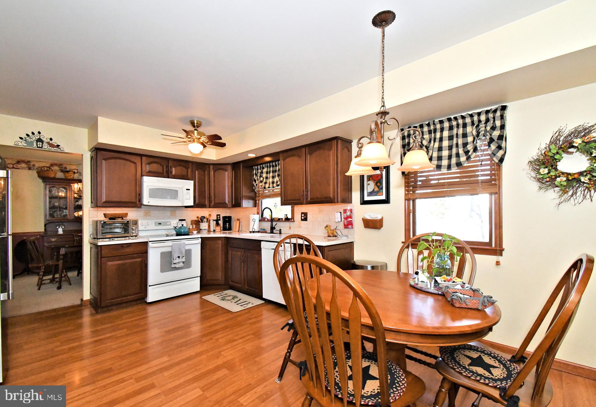 PENNFIELD MANOR - Residential