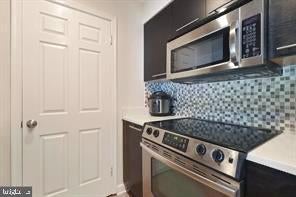 8600 SHADWELL DRIVE 10